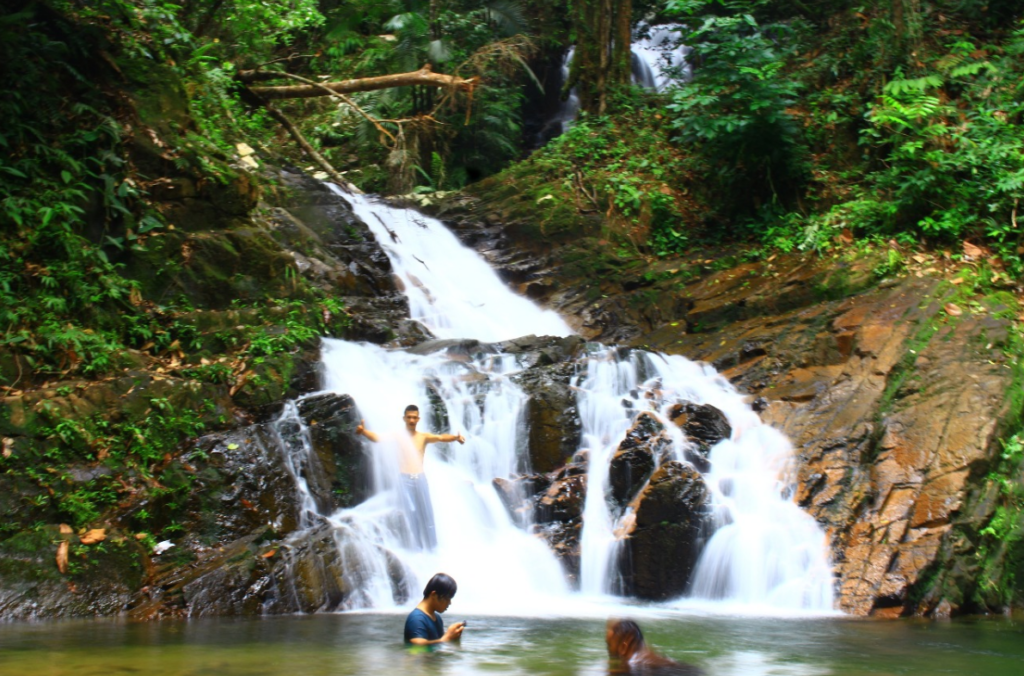 Air Terjun Martolu, Spot Wwajib Saat Ke Tapanuli Tengah