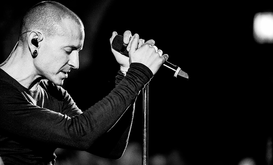 Cerita Singkat Kisah Chester Bennington Vokalis Linkin Park